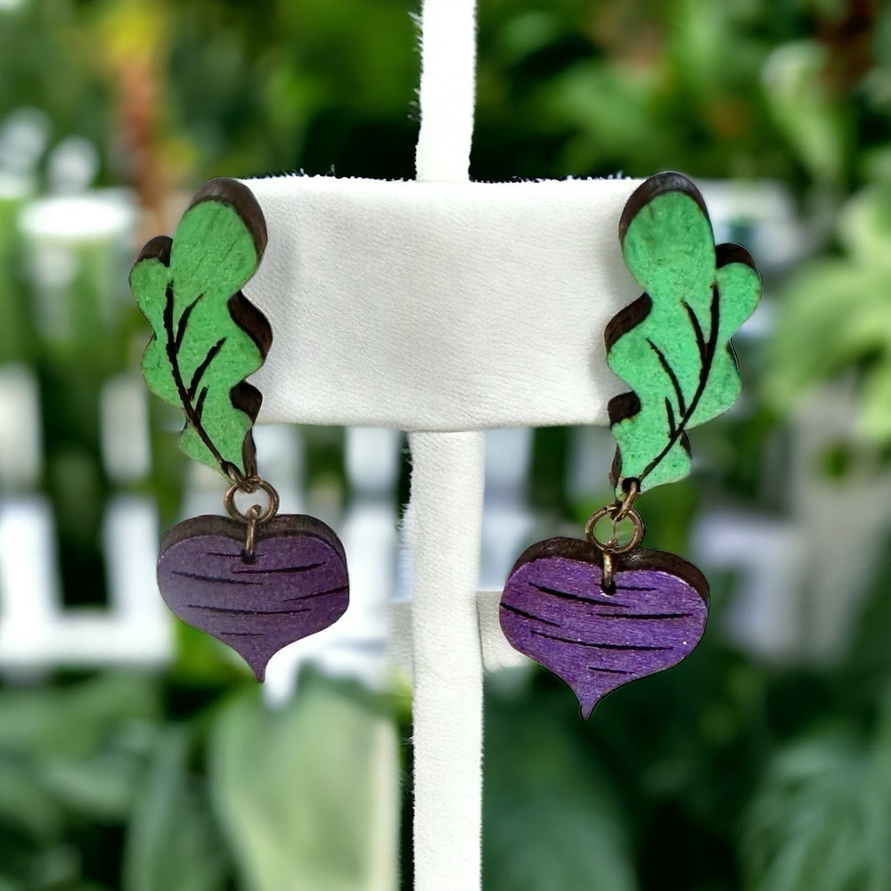 Adorable Radish‎ Earrings~ Handmade
